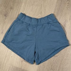 Girls Zella Sweat Shorts with pockets